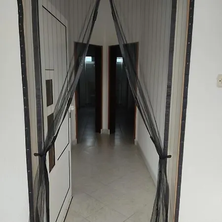 Halkic Apartman Vir